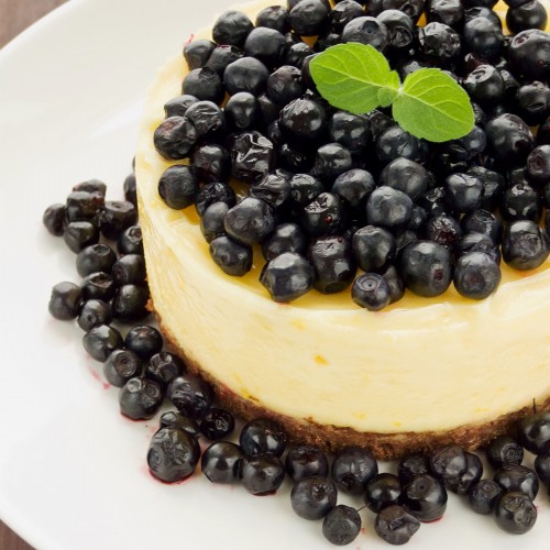 Recette Cheesecake vanille et myrtilles sans cuisson et palet breton maison